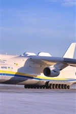 Mriya avião Antonov An-225 no aeroporto