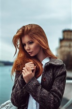 iPhone обои Красные волосы девушка, пальто, мол