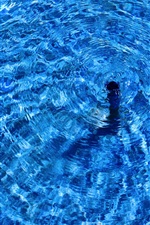 Visualizar papel de parede do iPhone Água azul, círculos de onda