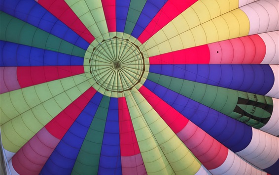 Wallpaper Colorful hot air balloon flight