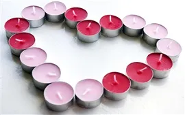 Aperçu fond d'écran L'amour en forme de cœur bougies
