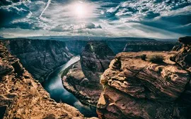 Aperçu fond d'écran Horseshoe Bend, Arizona, Etats-Unis, falaises, rivière, soleil, nuages