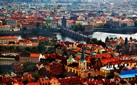 Praga, República Checa, Ponte Charles, casas, rio