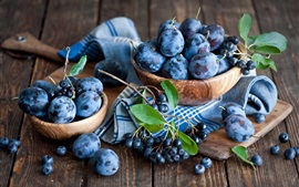 Preview wallpaper Plums and blueberries, fruit photography