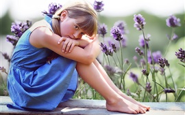 Preview wallpaper Blue skirt cute little girl