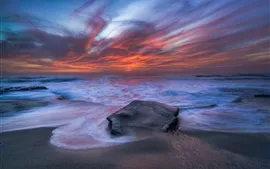 Aperçu fond d'écran Plage, vagues, mer, soir, nuages, coucher de soleil
