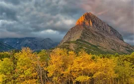 壁紙のプレビュー 森、木、岩山、雲、夕暮れ、秋